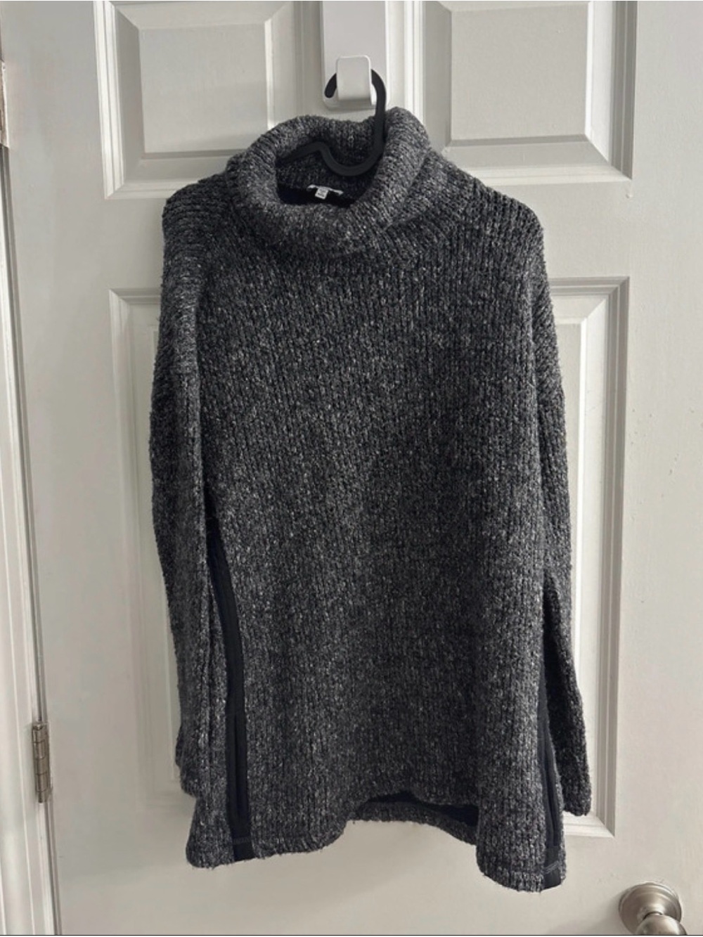 Splendid Gray Marled Turtleneck Sweater